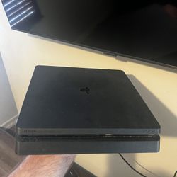 PlayStation 4 Slim
