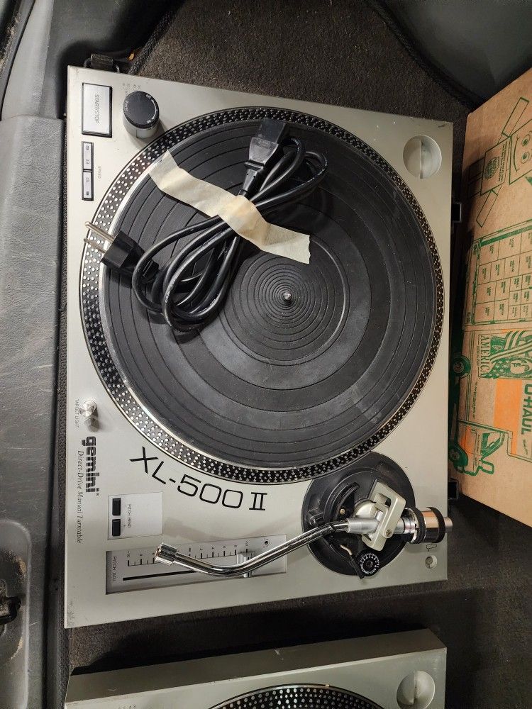Gemini XL-500 II Turntable Lot Of 2 for Sale in Chicago, IL