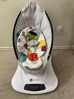 4 Moms Baby Rocker 