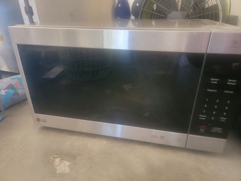 Microwave