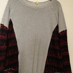 Women’s Hem And Thread Sweatshirt M