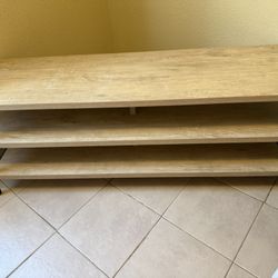 Tv stand 
