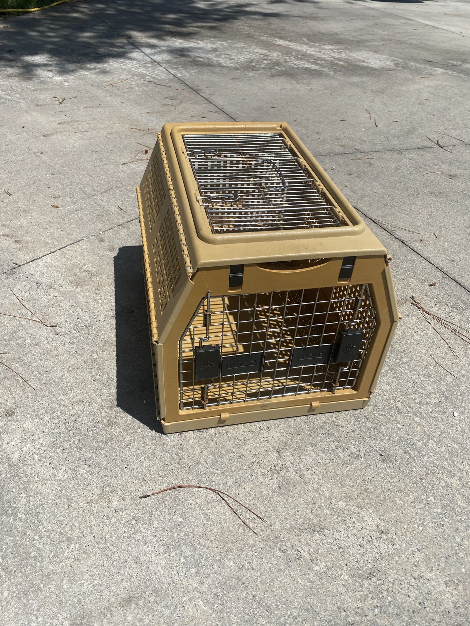 Folding Pet Carrier