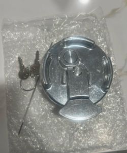 Locking Diesel Fuel Cap With Key Replacement for Peterbilt 379 389 579 4" Lever Style Semi Trucks Gas Tank (New)