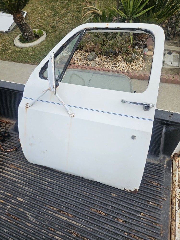 C10 Doors