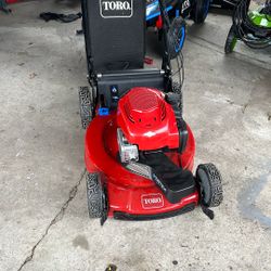 Toro Vortech Technology AWD Lawnmower 