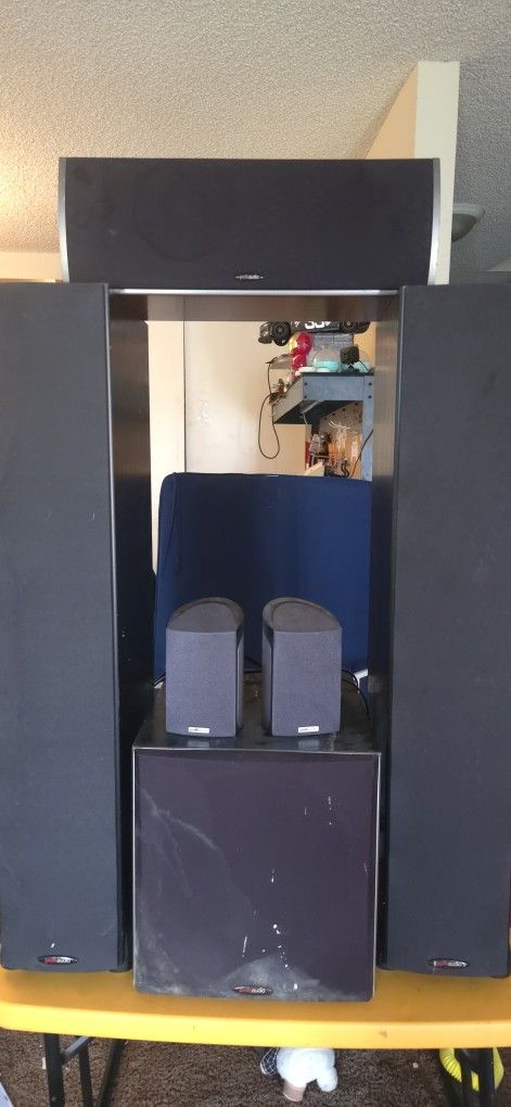 Polk Audio Speakers And Sub