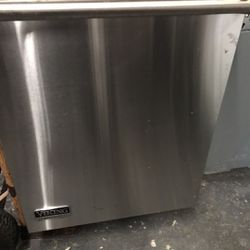 Viking Stainless Dishwasher 