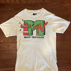 Mens Small MTV Shirt