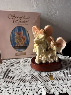 Seraphim Classics Angel Figurine by Roman
