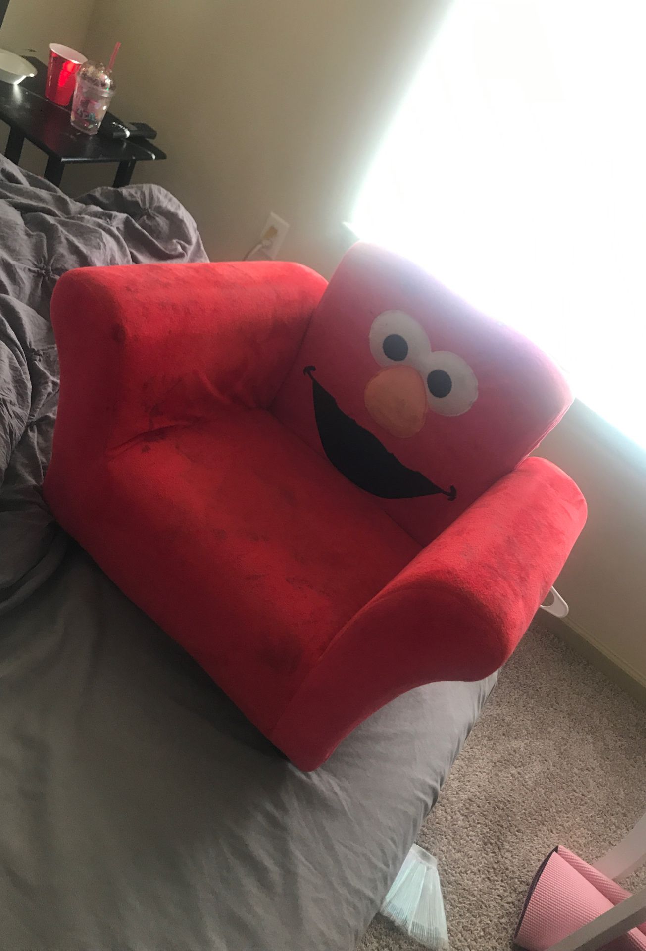Little kids Elmo chair
