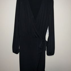 Women’s Intempo Gown - SIZE M
