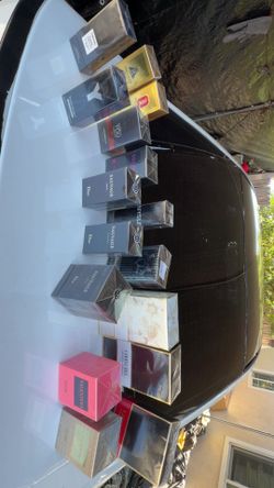 Men’s cologne/ woman perfumes