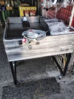 Taco grill 20x20 with 3 warmers brand new