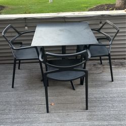 Patio Table & Chairs