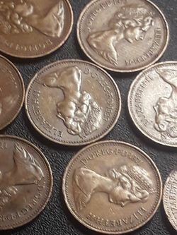 1 new penny. Elizabeth ll 8 diferent years. All cooins 15 dollar