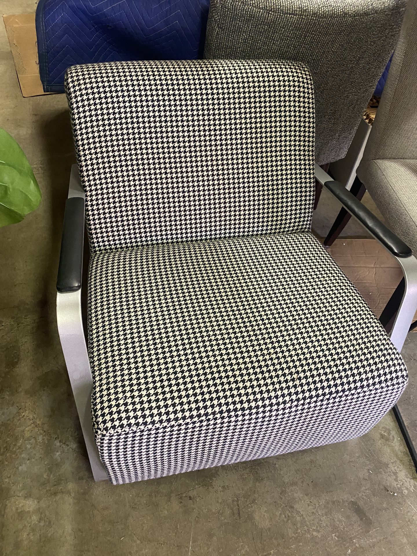 Moe’s Home Accent Chair