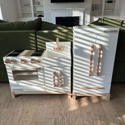 Milton & Goose Play Kitchen and Refrigerator 