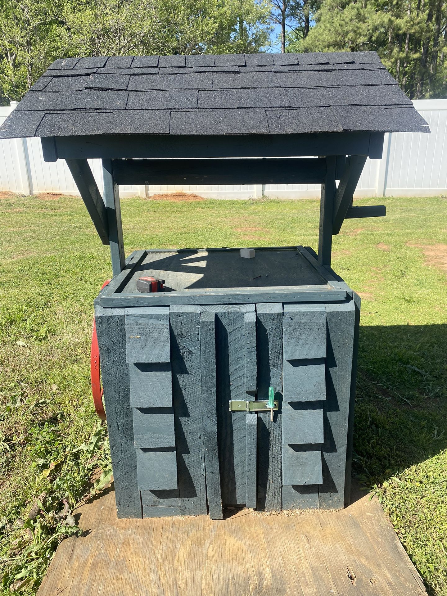 Well House Household