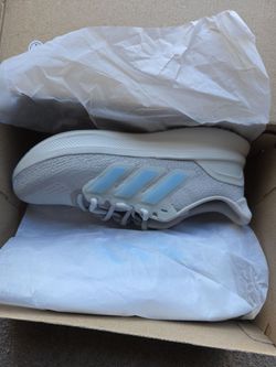 Brand New Size 7M 8.5 Women's Adidas ultra run 5J