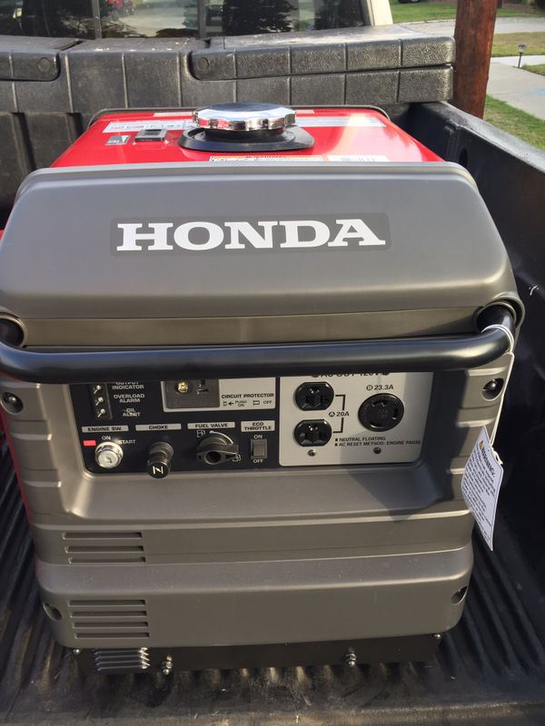 New Honda eu3000is generator inverter out of box for Sale in Cerritos ...