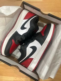 Air Jordan 1 Low (GS)  Sz 5 Y