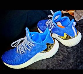 Adidas Alphaboost Size 8.5 $70