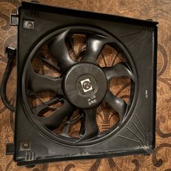 TESLA MODEL S  RADIATOR COOLING FAN