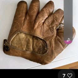 Vintage Glove