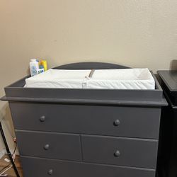 Baby Changing Table 