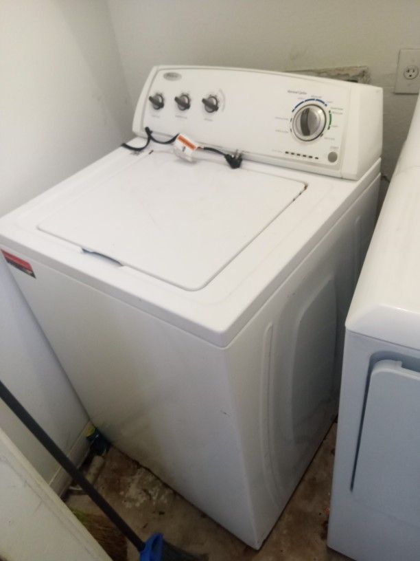 Normal Size Whirlpool Washing Machine