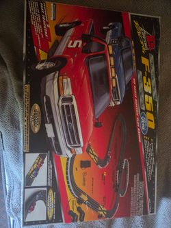 Life-Like Racing Ford F-350
