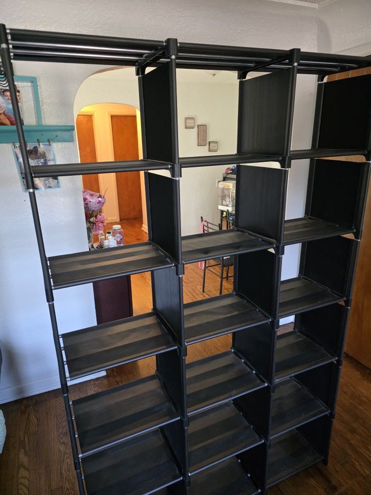 Cube Storage Stand