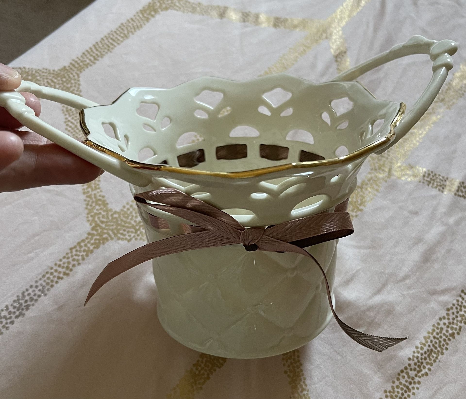 Lenox Basket