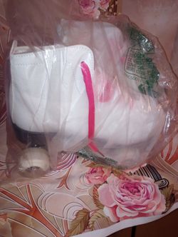 Roller Skate With Light Up Wheels