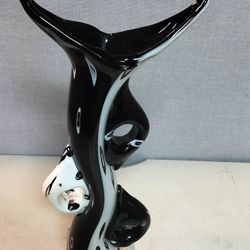 Abstract black and white glass figurine

 