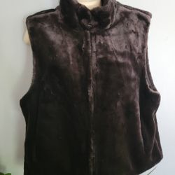 Bill Blass Reversible Faux Fur Vest Zipper Front Pockets XL 