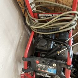 Power Washer 2700 PSI