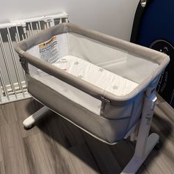 Vavasoo bassinet