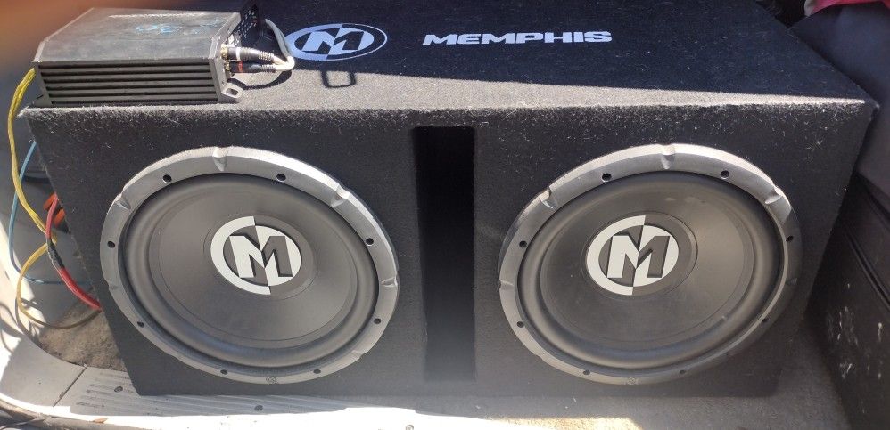 Two 12" MEMPHIS AUDIO Subwoofers in Pro Box