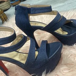 Blue/derek High hEeL Shoes-Size 7.5