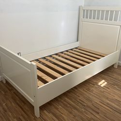 IKEA HEMNES Twin Bed Frame & Slates  (excellent condition)