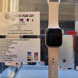 Rose Apple Watch Series 5 40mm GPS
