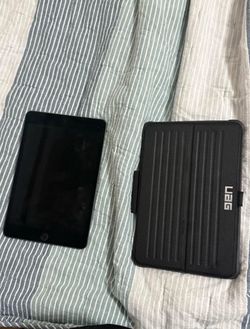 Apple IPad (7th Gen)