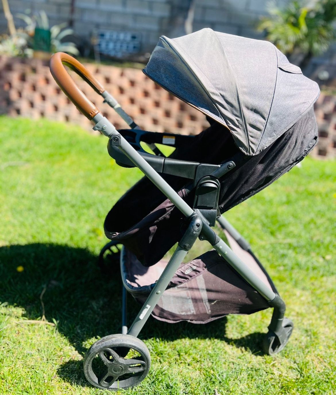 Graco Brand Stroller In Good Condition