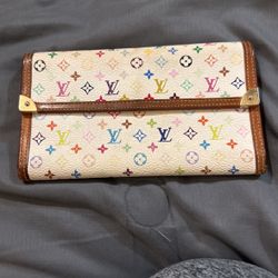 Authentic Louis Vuitton Wallet