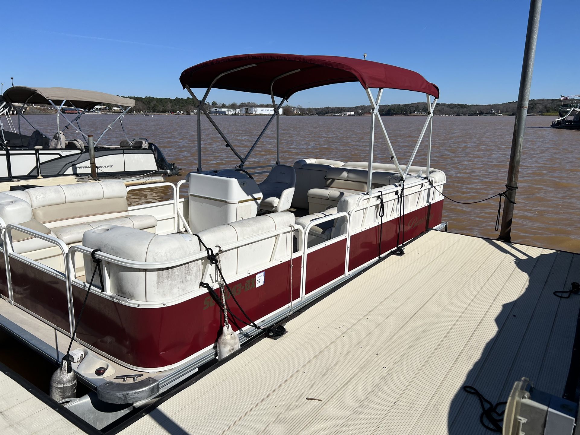 Bentley Industries 2007 - Pontoon Boat 23 Footer
