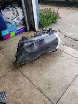 e46 m3 driver side headlight