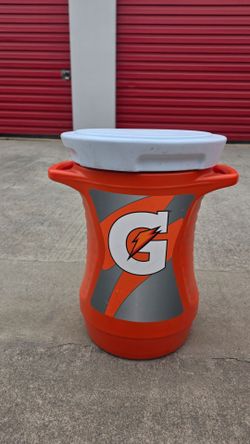 Gatorade Ice Cooler