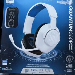 JBL Quantum 360p Console Wireless 